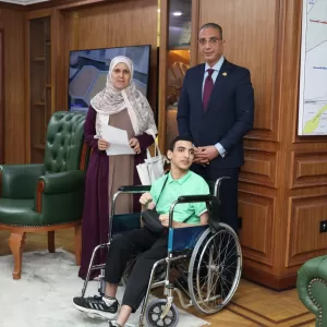 محافظ الجيزة يلتقي ذوي الهمم ويقرر توفير فرص عمل لهم بشركات خاصة 21 - جريدة المساء