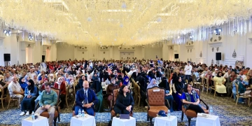 محافظ المنيا ونائبة وزيرة التضامن يبحثان تطوير برنامج تعزيز المواطنة 2 - جريدة المساء محافظ المنيا ونائبة وزيرة التضامن يبحثان تطوير برنامج تعزيز المواطنة 1 - جريدة المساء