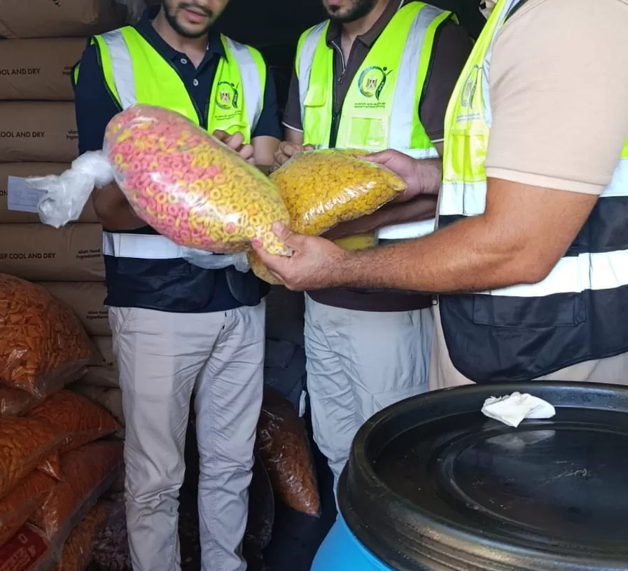 محافظ الغربية: حملات سلامة الغذاء تضبط مصنعًا غير مرخص ونصف طن سناكس مجهول المصدر قبل وصوله للمستهلكين 20 - جريدة المساء محافظ الغربية: حملات سلامة الغذاء تضبط مصنعًا غير مرخص ونصف طن سناكس مجهول المصدر قبل وصوله للمستهلكين 19 - جريدة المساء