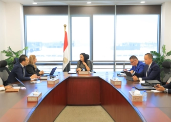 "مايا مرسي": صندوق الصناعات الريفية يقود مستفيدي "تكافل وكرامة" إلى التمكين الاقتصادي 28 - جريدة المساء "مايا مرسي": صندوق الصناعات الريفية يقود مستفيدي "تكافل وكرامة" إلى التمكين الاقتصادي 27 - جريدة المساء