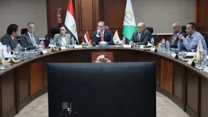 محافظ الجيزة يعقد لقاءً دوريًا مع أعضاء برلمان دوائر الجيزة والدقي والعجوزة لبحث احتياجات المواطنين 21 - جريدة المساء