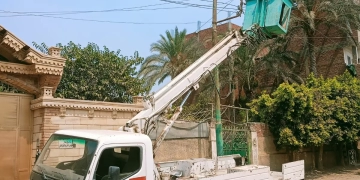 محافظ الغربية تابع أعمال صيانة أعمدة الإنارة بالمراكز والقرى واستمرار رفع كفاءة الشبكات والتصدي للتوصيلات غير القانونية 1 - جريدة المساء