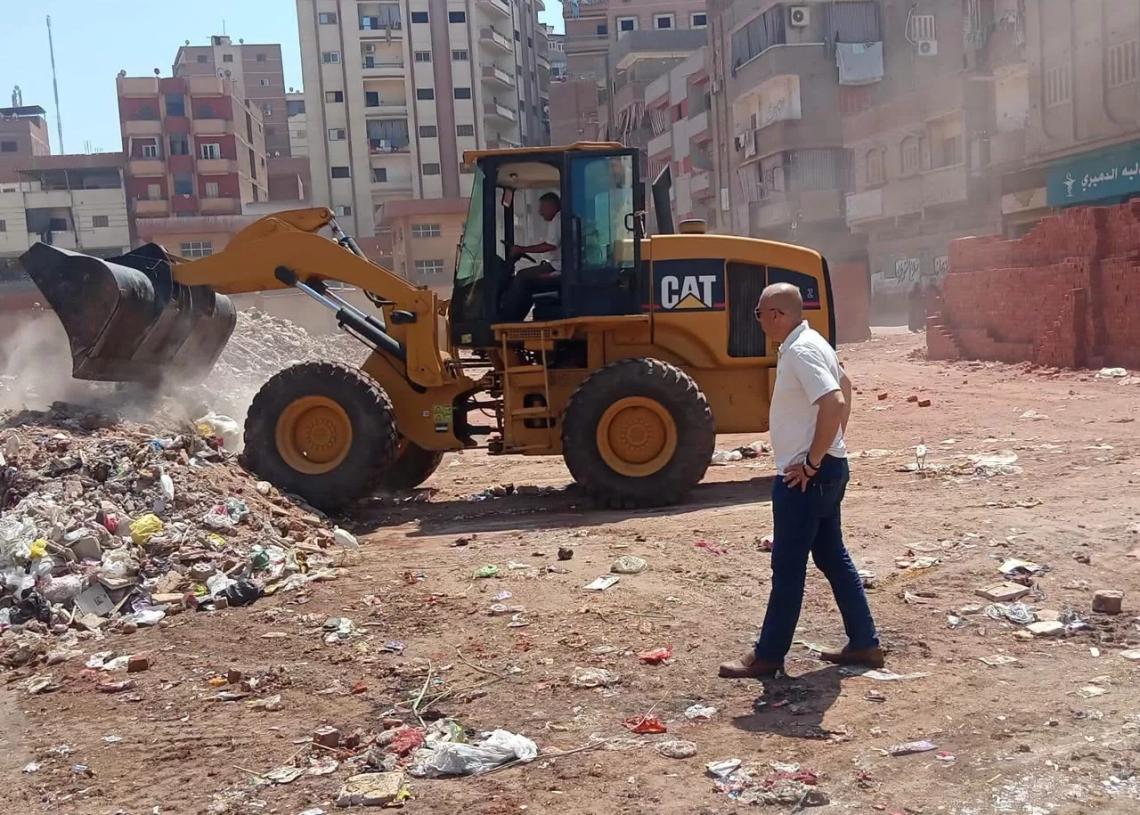 رفع 330 طنًا من المخلفات والقمامة في يوم واحد بحي أول المحلة وكفر الزيات وزفتى ومركز المحلة الكبرى 20 - جريدة المساء رفع 330 طنًا من المخلفات والقمامة في يوم واحد بحي أول المحلة وكفر الزيات وزفتى ومركز المحلة الكبرى 19 - جريدة المساء
