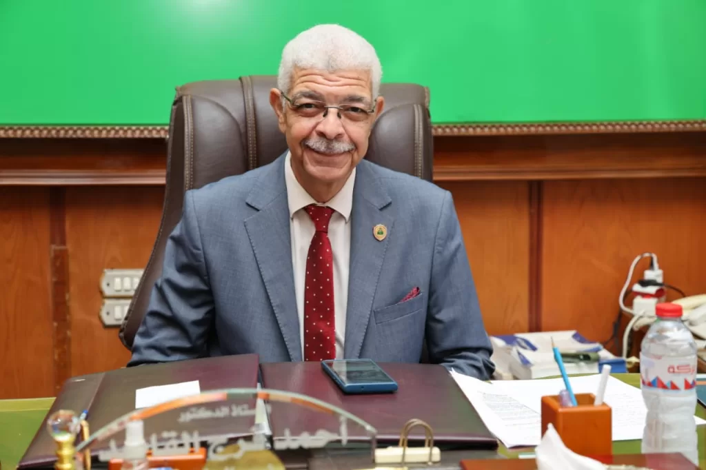 «القاصد» يتابع الاستعدادات للعام الجامعي الجديد بالمنوفية خلال ترؤسه اجتماع مجلس العمداء «القاصد» يتابع الاستعدادات للعام الجامعي الجديد بالمنوفية خلال ترؤسه اجتماع مجلس العمداء
