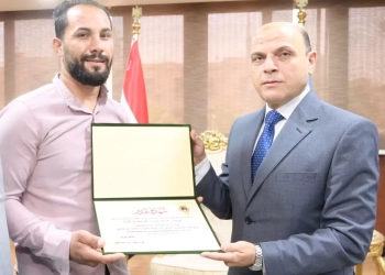 محافظ الغربية يوفر فرصة عمل لأحمد مجدي ندا البنا بالتنسيق مع مديرية العمل تقديرًا لشجاعته وموقفه الإنساني المشرف 26 - جريدة المساء محافظ الغربية يوفر فرصة عمل لأحمد مجدي ندا البنا بالتنسيق مع مديرية العمل تقديرًا لشجاعته وموقفه الإنساني المشرف 25 - جريدة المساء