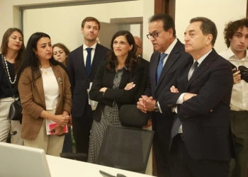 وزير الصحة يستقبل الوزيرة الفرنسية لتعزيز الشراكة الصحية بين مصر وفرنسا 26 - جريدة المساء وزير الصحة يستقبل الوزيرة الفرنسية لتعزيز الشراكة الصحية بين مصر وفرنسا 25 - جريدة المساء