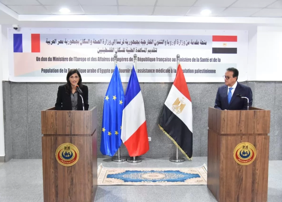 وزير الصحة يتسلم شحنة مساعدات طبية فرنسية جديدة دعماً للجرحى الفلسطينيين 19 - جريدة المساء