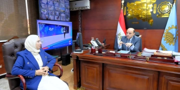محافظ الغربية يبحث خطط العمل مع قيادات جديدة بالاستعلامات والمالية 1 - جريدة المساء