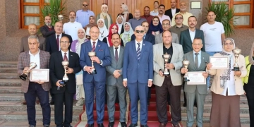 «القاصد» يكرّم الجامعة الأهلية والكليات الفائزة فى "أفضل معرض" بالمنوفية 1 - جريدة المساء