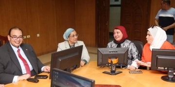 أمل عمار ورئيس جامعة كفر الشيخ يتفقدان وحدة مناهضة العنف ضد المرأة 2 - جريدة المساء أمل عمار ورئيس جامعة كفر الشيخ يتفقدان وحدة مناهضة العنف ضد المرأة 1 - جريدة المساء