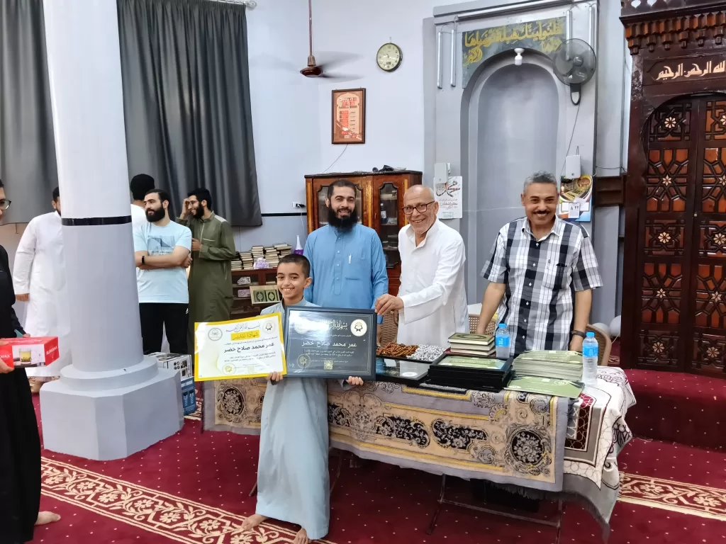شهادات تقدير و جوائز مادية و عينية لحملة كتاب الله و المحفظين بـ «جنزور المنوفية» 25 - جريدة المساء