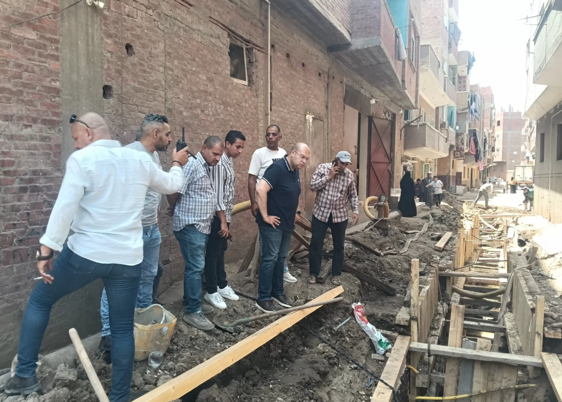 نائب محافظ الجيزة يتفقد أعمال تطوير طريق أبوصير بالحوامدية 18 - جريدة المساء