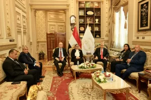أمل عمار تهنئ رئيس محكمة النقض ورئيس مجلس القضاء الأعلى بمناسبة توليه منصبه 25 - جريدة المساء