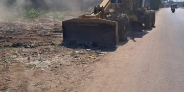 رفع 695 طنًا من بؤر المخلفات والتراكمات في يوم واحد بمراكز ومدن وأحياء الغربية 1 - جريدة المساء