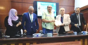 " تحولات القصيدة بين العمود والتفعيلة".. ندوة لشعبة الفصحى باتحاد الكتاب  20 - جريدة المساء