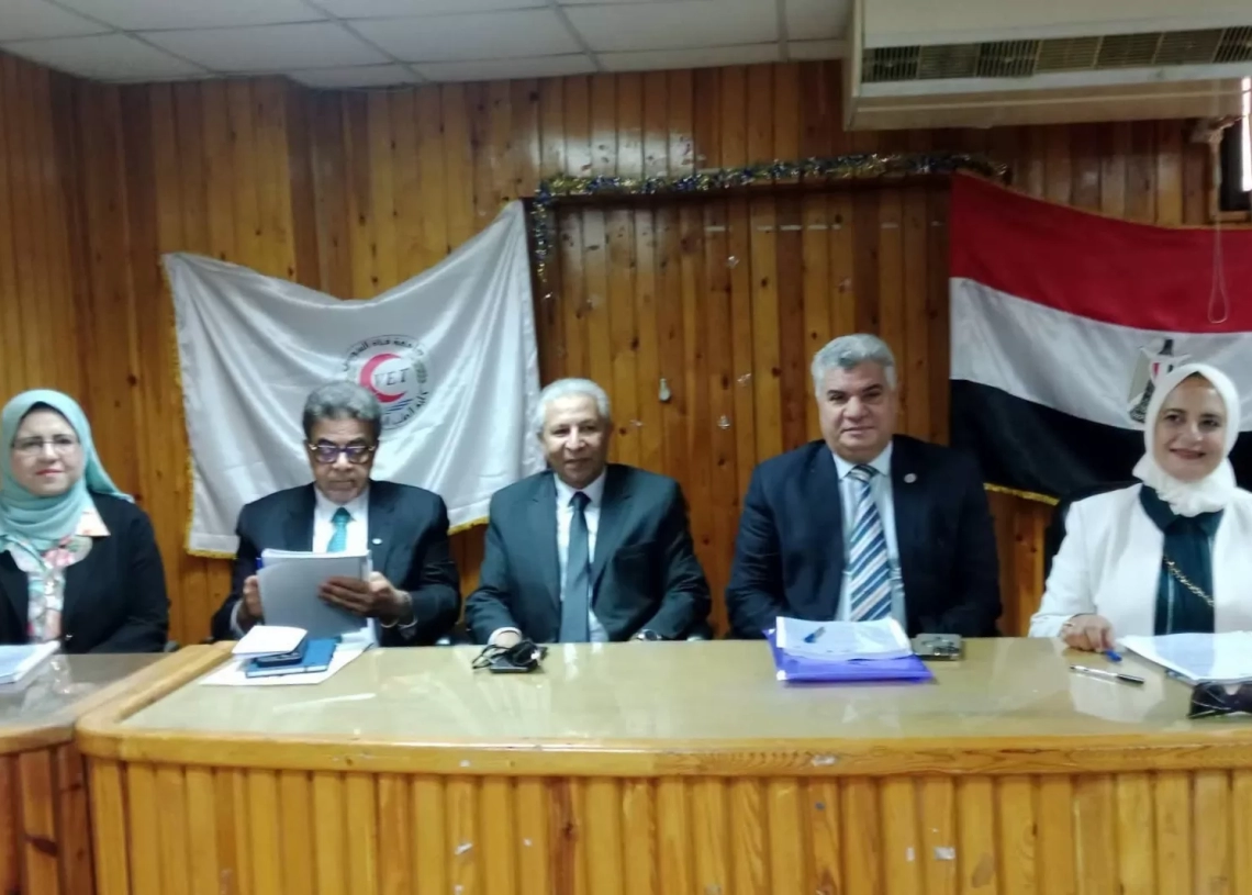 برنامج الأدوية والمستحضرات ببيطري القناة يناقش مشروعات التخرج 18 - جريدة المساء برنامج الأدوية والمستحضرات ببيطري القناة يناقش مشروعات التخرج 17 - جريدة المساء