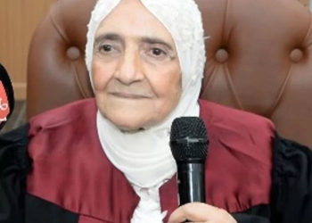 مسنة في الـ83 من عمرها.. تحصل على الدكتوراه وتلهم الأجيال 25 - جريدة المساء