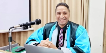 "دكتوراه "وليد عبدالمنعم تقيم جودة ترجمة الذكاء الاصطناعي 1 - جريدة المساء