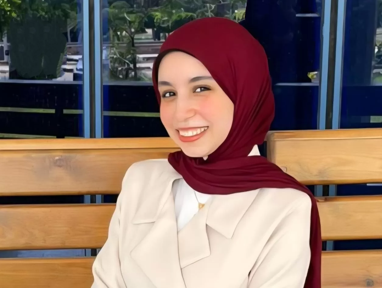 أجمل التهاني لرؤي محسن أولي حاسبات جامعة القناة