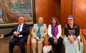 د.حنان يوسف : الفنون قوة ناعمة تحمي الهوية وتصنع الإنسان 24 - جريدة المساء د.حنان يوسف : الفنون قوة ناعمة تحمي الهوية وتصنع الإنسان 23 - جريدة المساء