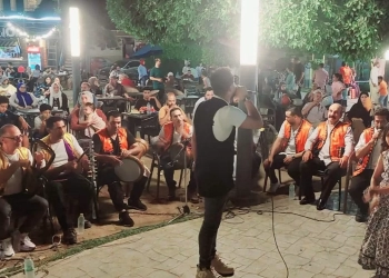 أغاني التراث الشعبي تتألق بميدان "شامبليون" الإسماعيلية 26 - جريدة المساء أغاني التراث الشعبي تتألق بميدان "شامبليون" الإسماعيلية 25 - جريدة المساء