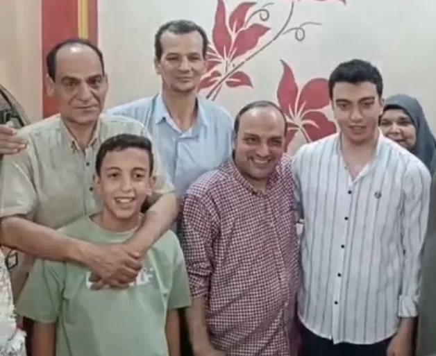 محمد مرعى «ابن المنوفية» خامس الجمهورية: أهدى تفوقى لأسرتى و أمنيتى الالتحاق بالهندسة 26 - جريدة المساء محمد مرعى «ابن المنوفية» خامس الجمهورية: أهدى تفوقى لأسرتى و أمنيتى الالتحاق بالهندسة 25 - جريدة المساء