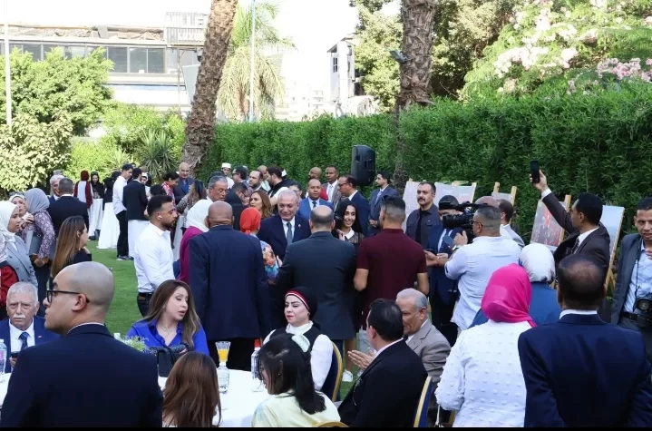 احياء برنامج يوم الديمقراطية والوحدة الوطنية 17 - جريدة المساء