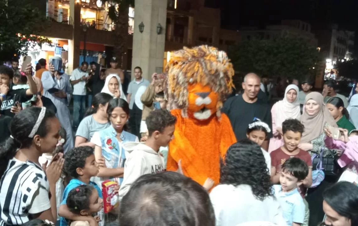 عروض عرائس وأغانى للأطفال بميدان المحطة ضمن فعاليات مبادرة "شارع الفن " 15 - جريدة المساء