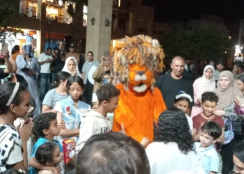 عروض عرائس وأغانى للأطفال بميدان المحطة ضمن فعاليات مبادرة "شارع الفن " 21 - جريدة المساء