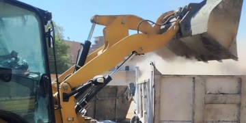رفع 288 طن مخلفات بنطاق أحياء شرق والمحمودية بأسوان 2 - جريدة المساء رفع 288 طن مخلفات بنطاق أحياء شرق والمحمودية بأسوان 1 - جريدة المساء