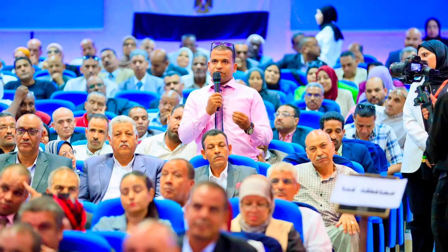 وزير التعليم خلال اجتماعه مع 1000 قيادة تعليمية بجامعة قنا: مدير المدرسة أهم عنصر في العملية التعليمية 36 - جريدة المساء