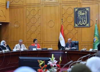نائب وزير الصحة فى الإسماعيلية :  الاستثمار في الشباب والارتقاء بصحة الأم والطفل 33 - جريدة المساء