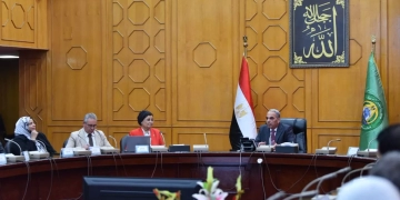 نائب وزير الصحة فى الإسماعيلية :  الاستثمار في الشباب والارتقاء بصحة الأم والطفل 1 - جريدة المساء