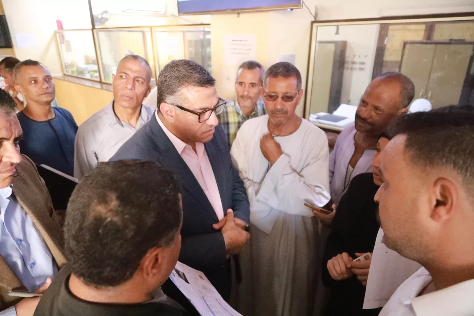 محافظ قنا يتابع مشروعات الخطة الاستثمارية 2026/2027 بفرشوط 21 - جريدة المساء