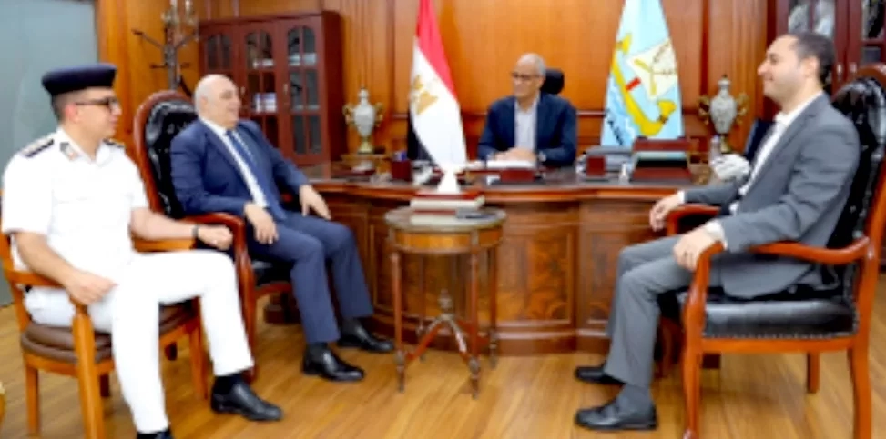 محافظ كفرالشيخ يلتقى مدير المرور الجديد.. ويؤكد علي تطوير المنظومة وتحقيق السيولة 19 - جريدة المساء محافظ كفرالشيخ يلتقى مدير المرور الجديد.. ويؤكد علي تطوير المنظومة وتحقيق السيولة 18 - جريدة المساء