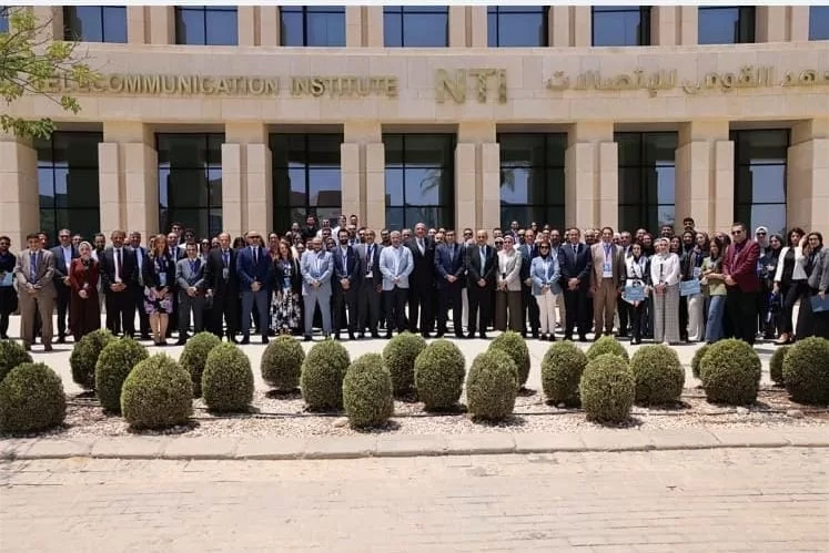 المعهد القومي للاتصالات يحتفل بتخريج دفعة جديدة من مبادرة "وظيفه تك" لتعزيز جاهزية شباب الخريجين لسوق العمل الرقمي 19 - جريدة المساء