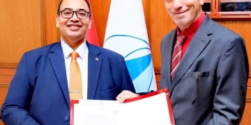 رئيس جامعة كفر الشيخ كلف الدكتور مسعد زين العابدين للقيام بأعمال عميد كلية الألسن 2 - جريدة المساء رئيس جامعة كفر الشيخ كلف الدكتور مسعد زين العابدين للقيام بأعمال عميد كلية الألسن 1 - جريدة المساء