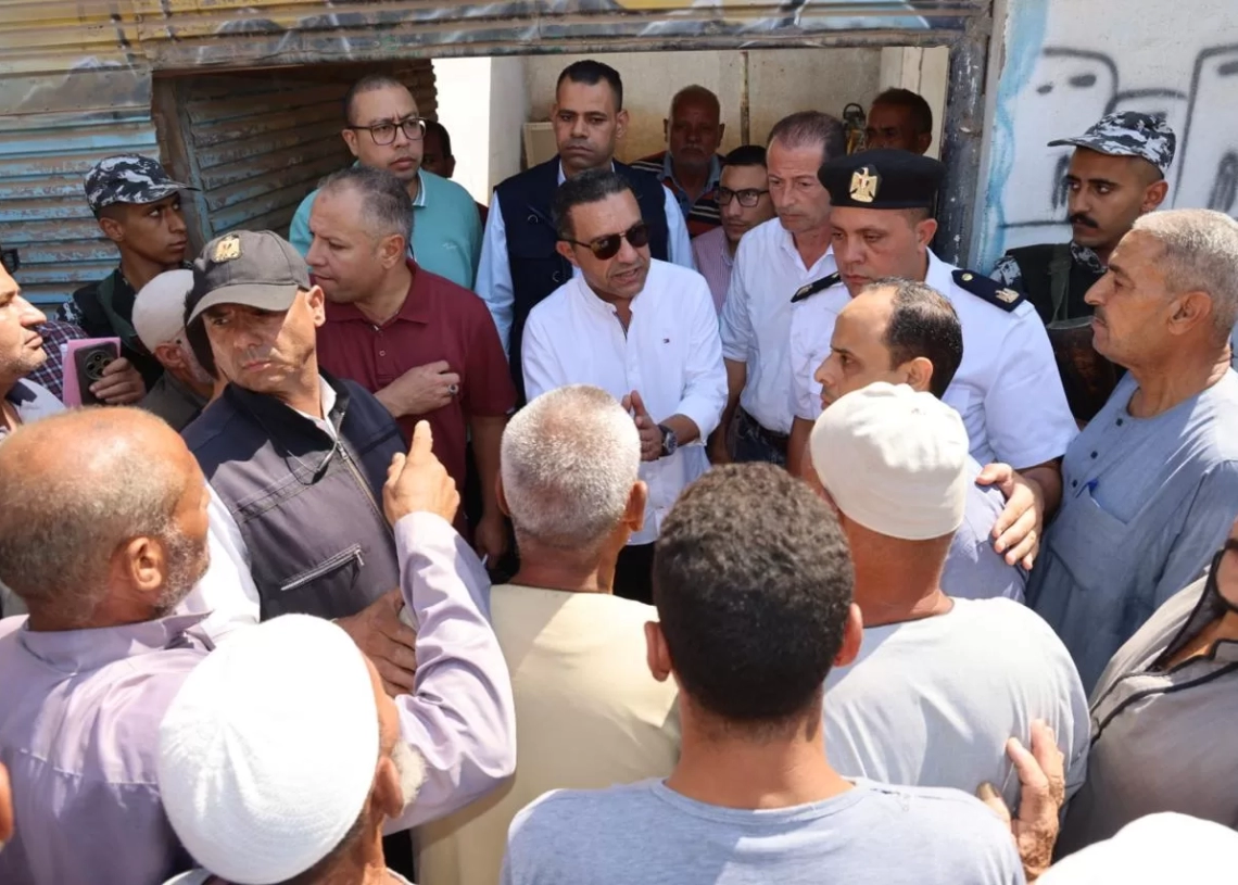 الإهمال أطاح برئيس قرية طوخ طنبشا ببركة السبع و المخالفات أمام النيابة 17 - جريدة المساء