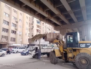 محافظ الجيزة يتجول ميدانيا لمتابعة مستوى النظافة وحالة الطرق بالعجوزة وبولاق والهرم وكرداسة 23 - جريدة المساء