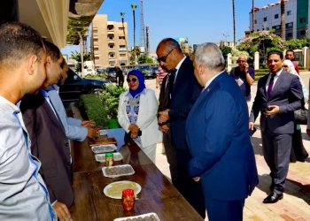 محافظ كفرالشيخ بحث مع المدير التنفيذي لجهاز حماية وتنمية البحيرات دعم مشروعات التنمية المستدامة والثروة السمكية 25 - جريدة المساء