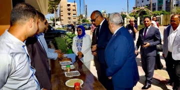 محافظ كفرالشيخ بحث مع المدير التنفيذي لجهاز حماية وتنمية البحيرات دعم مشروعات التنمية المستدامة والثروة السمكية 1 - جريدة المساء