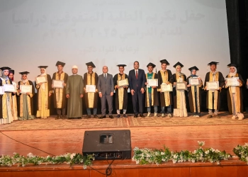 محافظ الغربية يكرم 100 من أوائل الجمهورية والمحافظة 35 - جريدة المساء