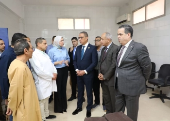 محافظ الجيزة يفتتح وحدتي مناظير الجهاز الهضمي ورعاية القلب بمستشفى الحوامدية العام 25 - جريدة المساء