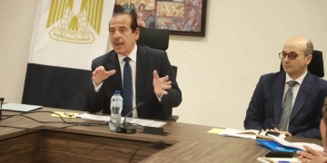 الصحة توثق الإطار التنفيذي الوطني للقضاء على التهاب السحايا الوبائي تحقيقًا لمستهدفات خارطة الطريق العالمية بحلول 2030 1 - جريدة المساء