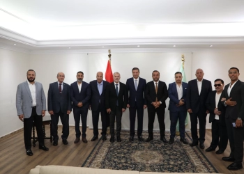 وزير الزراعة يلتقي وفداً من رجال الأعمال الأتراك لبحث فرص الاستثمار بالقطاع الزراعي والداجني 26 - جريدة المساء وزير الزراعة يلتقي وفداً من رجال الأعمال الأتراك لبحث فرص الاستثمار بالقطاع الزراعي والداجني 25 - جريدة المساء