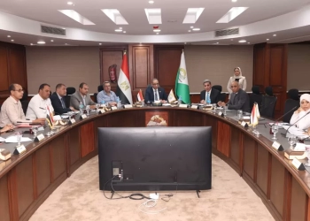 محافظ الجيزة يعقد اللقاء الأسبوعي لبحث شكاوى المواطنين 26 - جريدة المساء محافظ الجيزة يعقد اللقاء الأسبوعي لبحث شكاوى المواطنين 25 - جريدة المساء