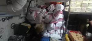 ضبط 28 طن لحوم وأغذية فاسدة و36 ألف زجاجة مشروبات طاقة مجهولة بالجيزة 25 - جريدة المساء