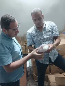 ضبط 28 طن لحوم وأغذية فاسدة و36 ألف زجاجة مشروبات طاقة مجهولة بالجيزة 21 - جريدة المساء