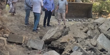رصف وتطوير شارع كفر طهرمس بفيصل.. ورفع كفاءة شارع مجمع المدارس ببولاق الدكرور 1 - جريدة المساء