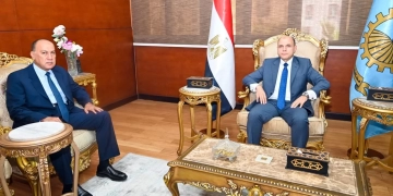 محافظ الغربية يستقبل مساعد وزير الداخلية لمنطقة وسط الدلتا.. ويؤكد استمرار التنسيق مع الأجهزة الأمنية لدعم الأمن والاستقرار وخدمة المواطنين 1 - جريدة المساء